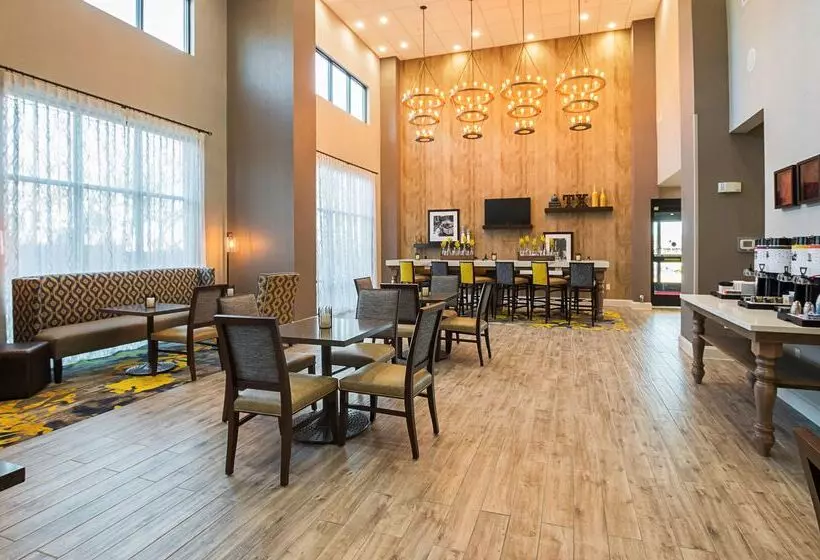 هتل Hampton Inn & Suites Colleyville Dfw Airport West