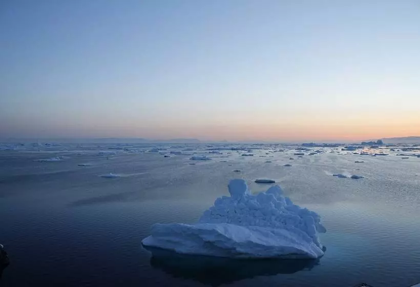 هتل Icefiord