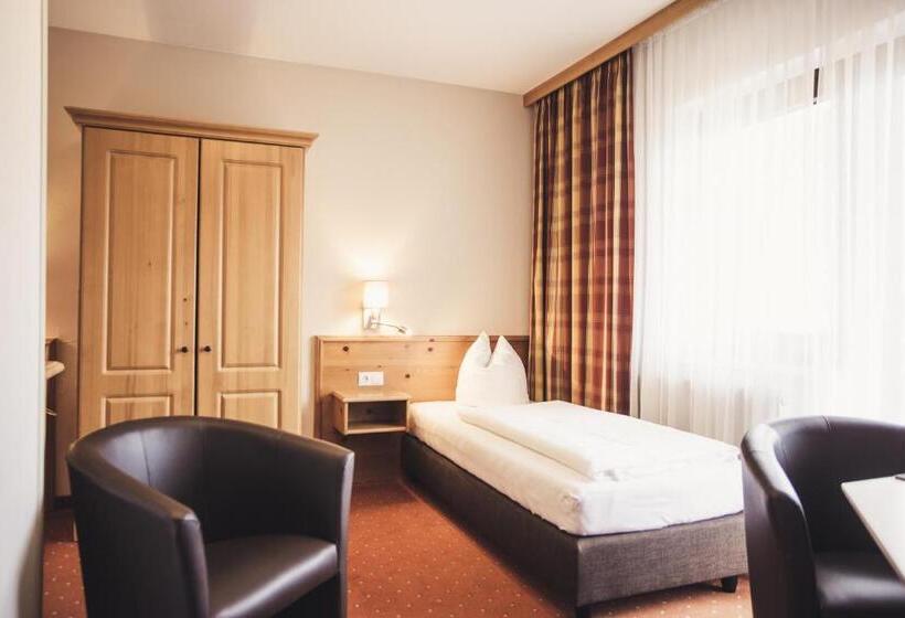 هتل Johanna Mitten Im ötztal Superior