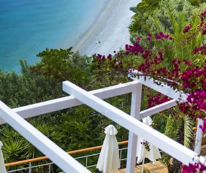 Hotelli Miradouro Seafront Residences