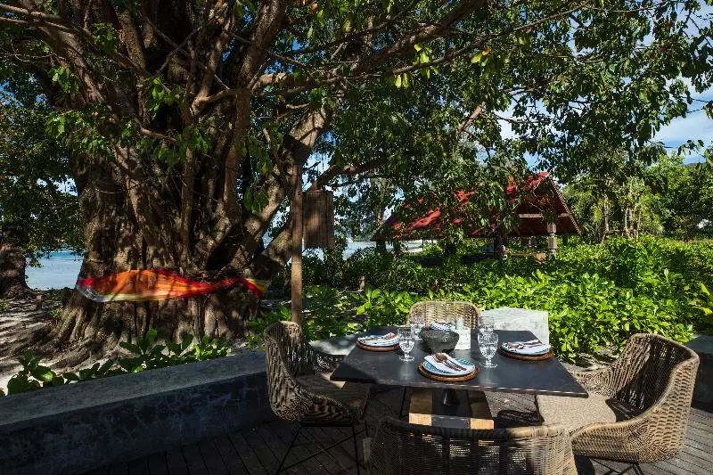 Hotelli Rosewood Phuket