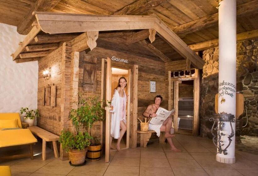 בית מלון כפרי Rosis Sonnbergstuben