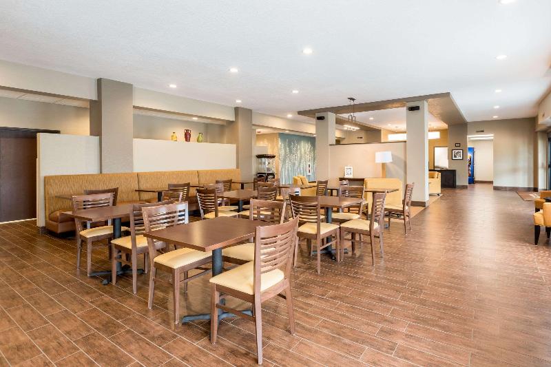 فندق Sleep Inn & Suites West Des Moines Near Jordan Creek