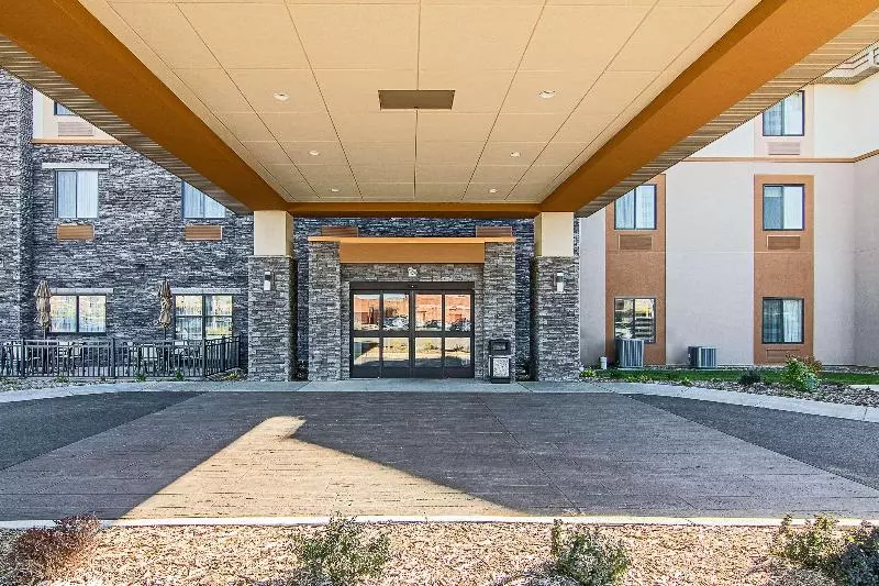 Hotelli Sleep Inn & Suites Westnear Medical Center