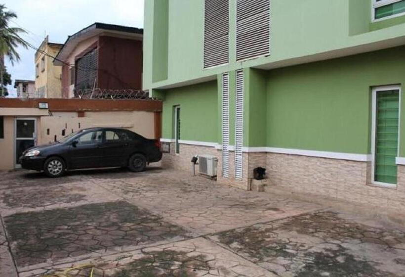 Theodawn Hotels @ Suite 29