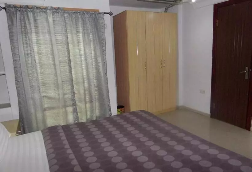Theodawn Hotels @ Suite 29