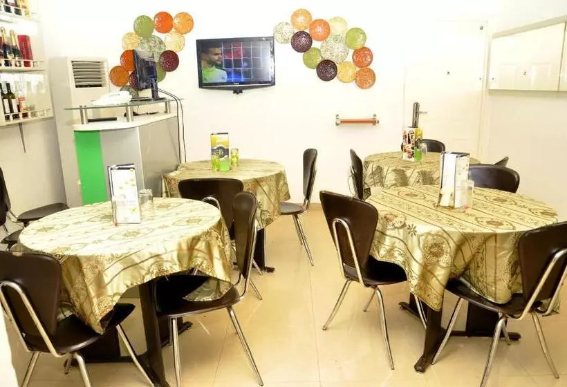 Theodawn Hotels @ Suite 29