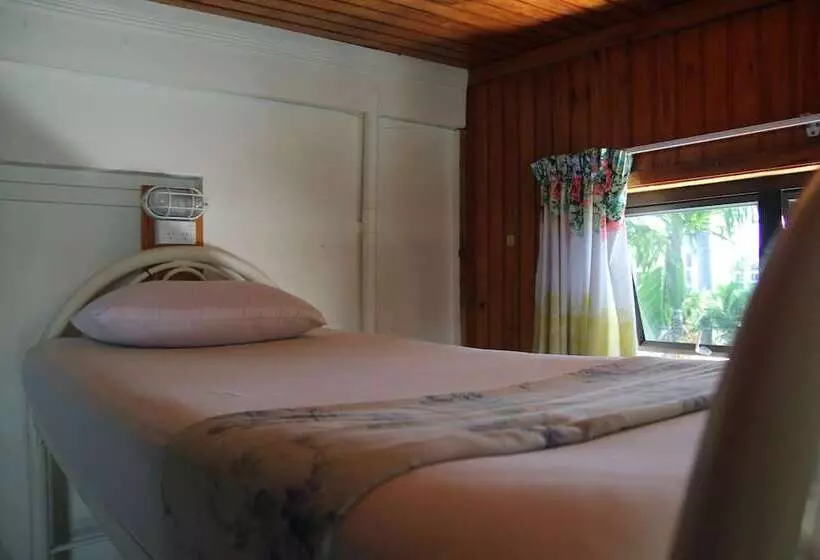 Retkeilymaja Bluewater Lodge