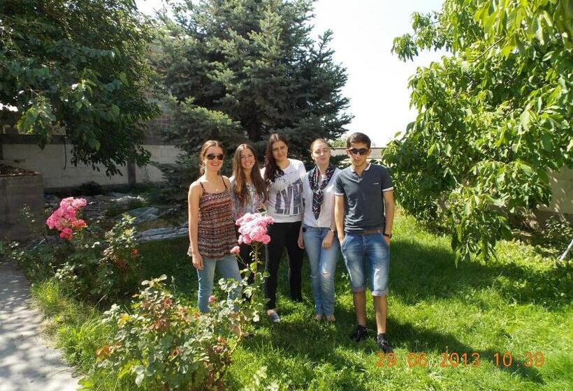 هاستل Villa Rosa