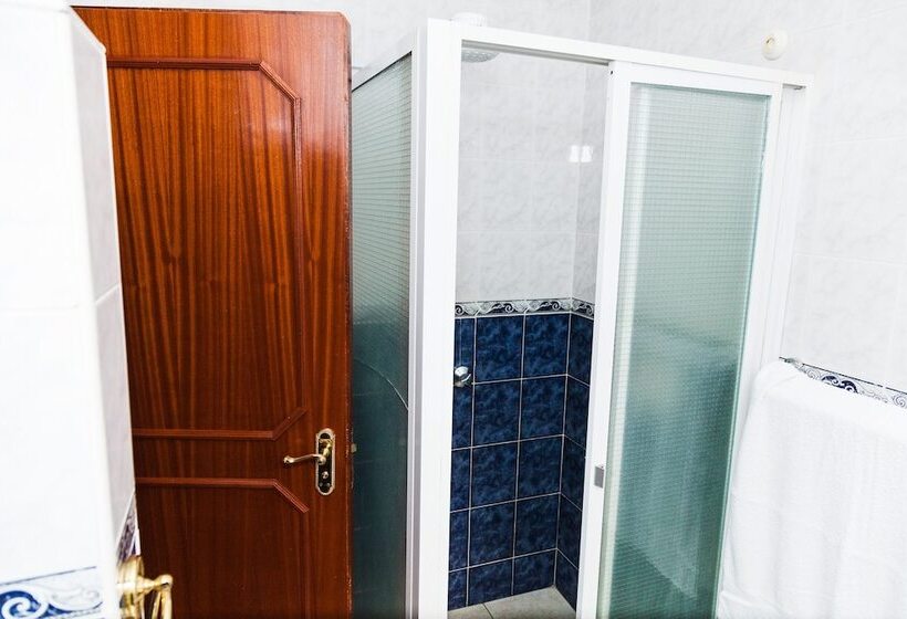 تختخواب و صبحانه Hope Gardens Guest House