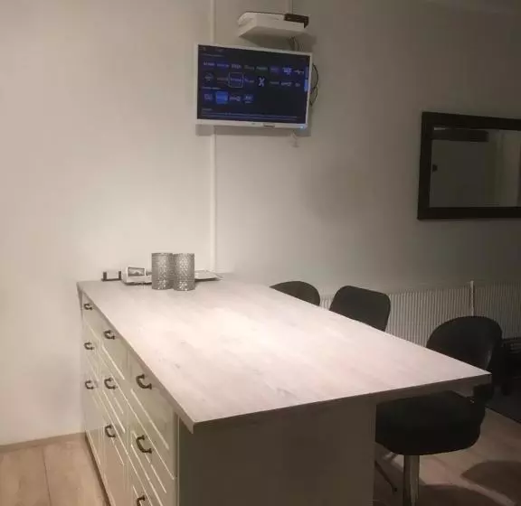 تختخواب و صبحانه Svítan Guesthouse & Apartments