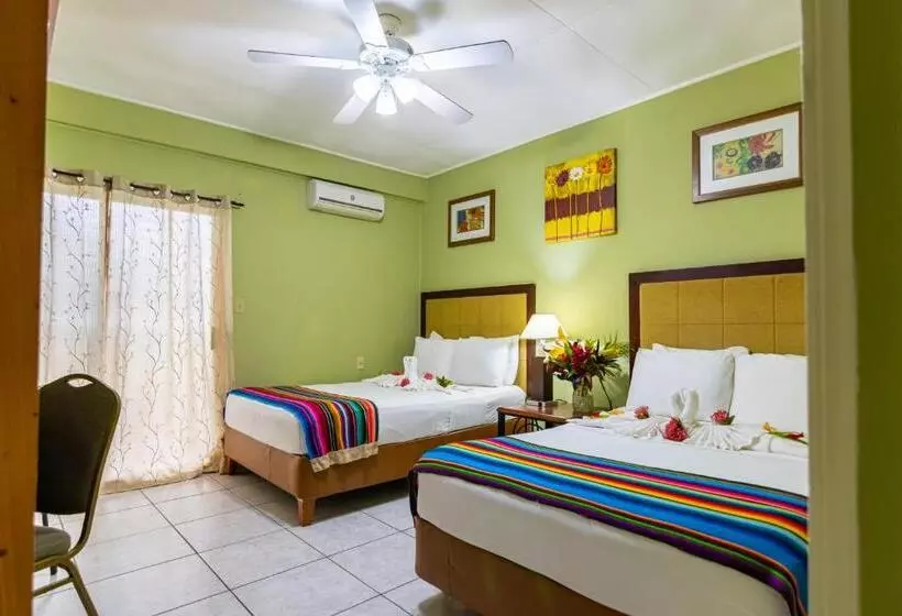 Cahal Pech Village Resort