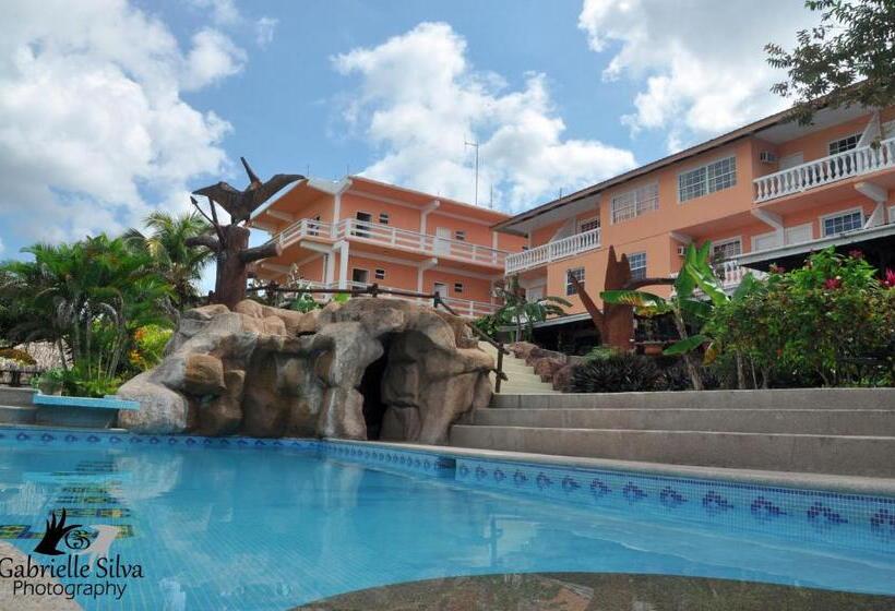 Cahal Pech Village Resort