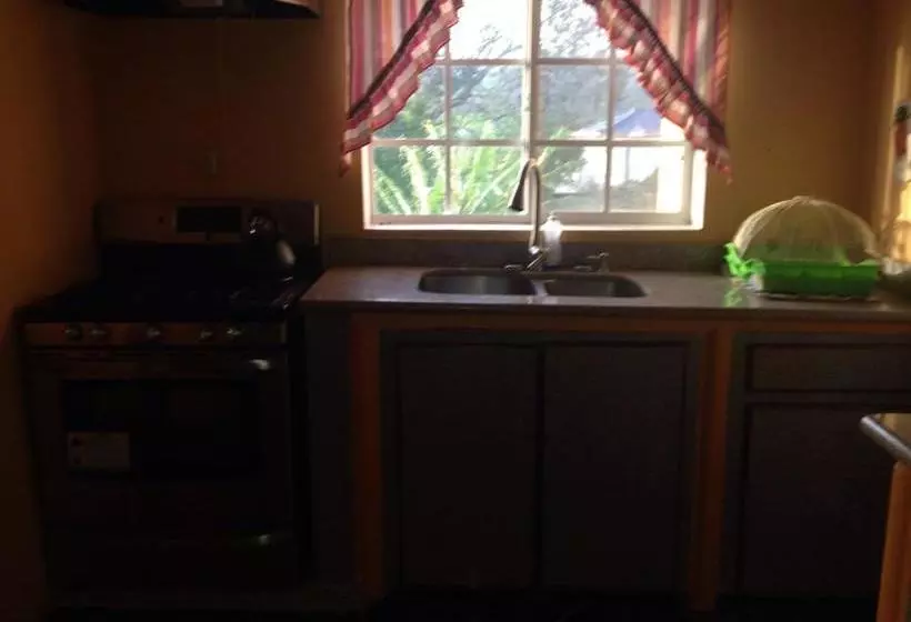 Cas Bed & Breakfast
