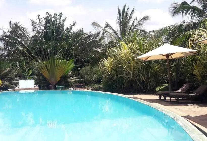 هتل African Dream Cottages   Diani Beach