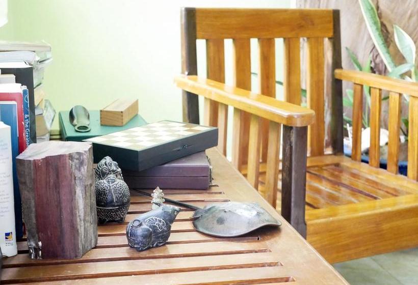 فندق Blue Buddha