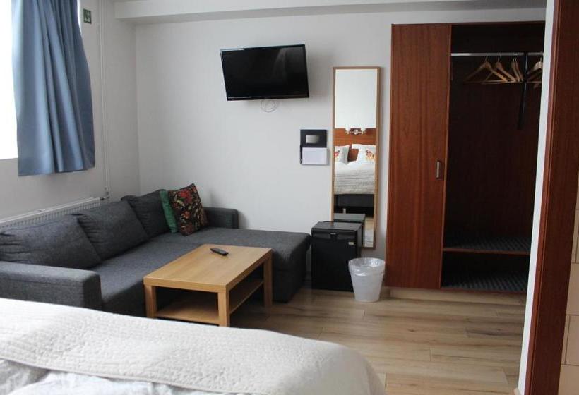 هتل Grásteinn Airport