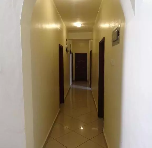 هتل Regency Park