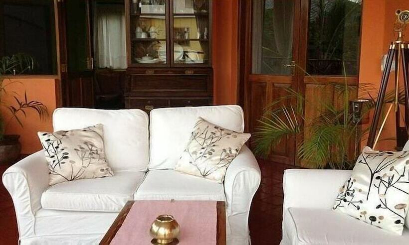 ホテル Samawati Conservancy Guest House