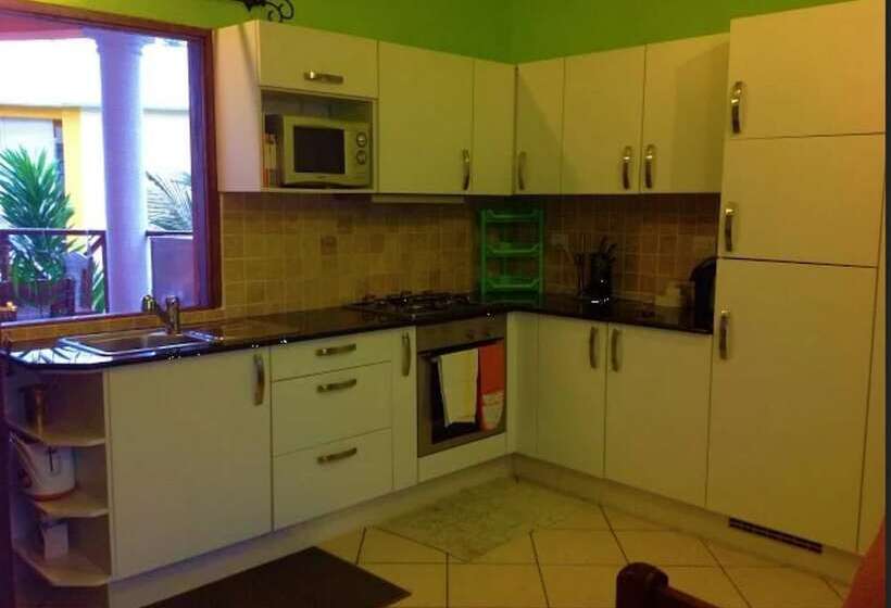 ホテル Samawati Conservancy Guest House