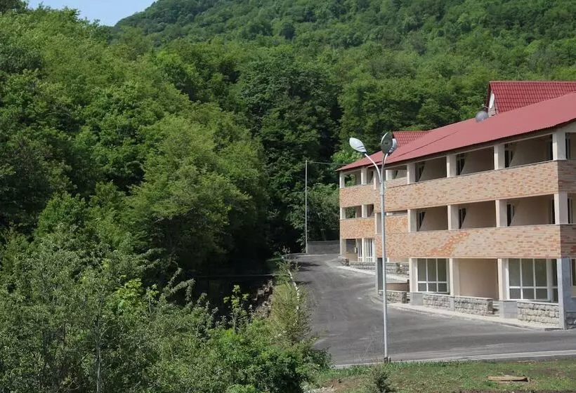 هتل Tsaghkahovit