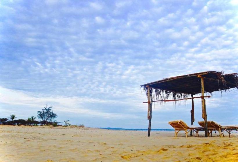 استراحتگاه Diamond Beach Village