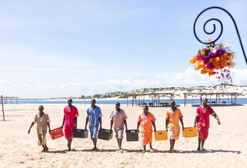 استراحتگاه Diamond Beach Village