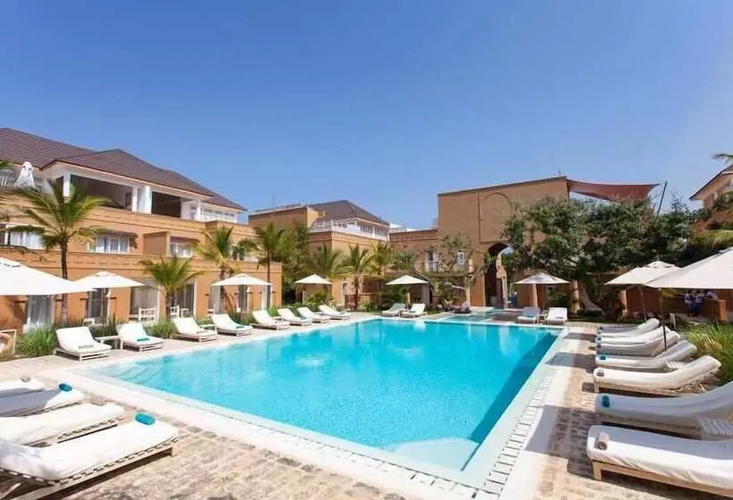 استراحتگاه Medina Palms