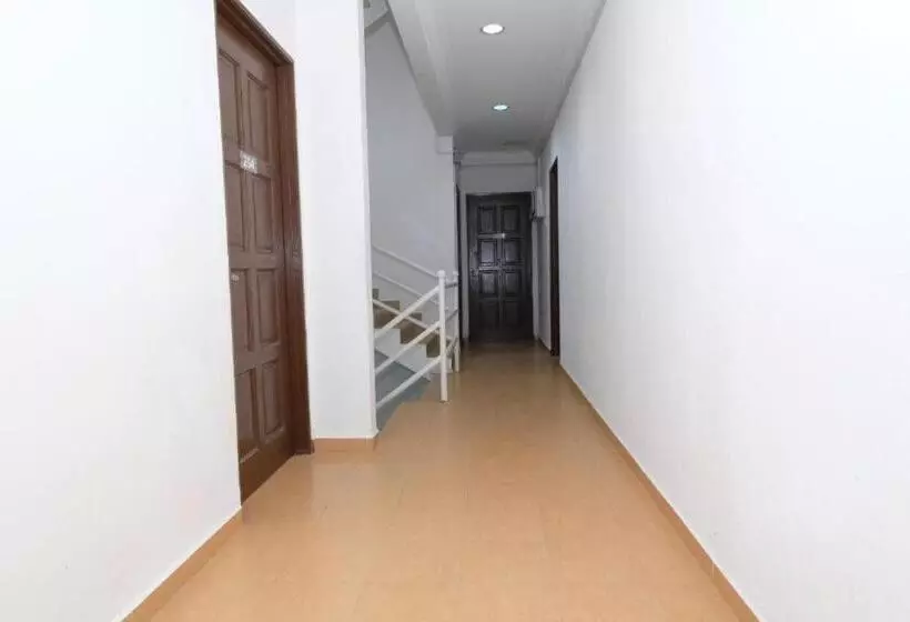 Retkeilymaja De Light Villa