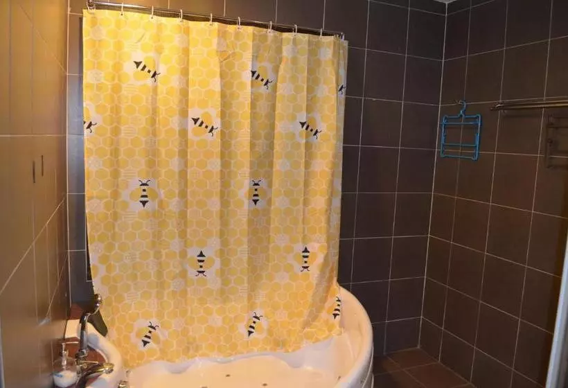 Gold Coast Morib Ain Studio