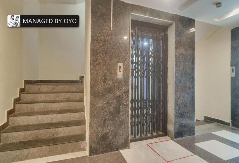 호텔 Super Collection O Malkajgiri Formerly Serene Woods