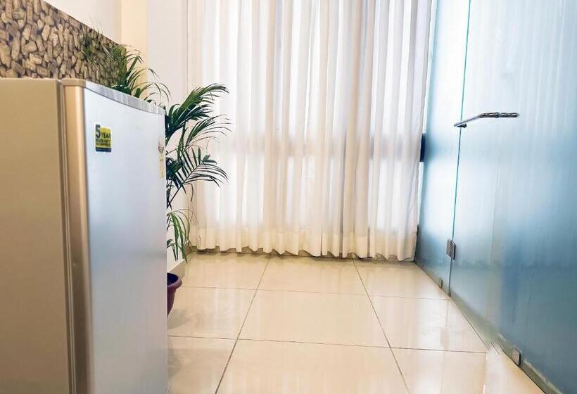 Hotel Familiar Inn  West Vinod Vihar