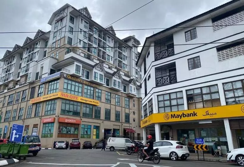هتل Ou Inn Cameron Highlands ,ferm Nyonya Restaurant