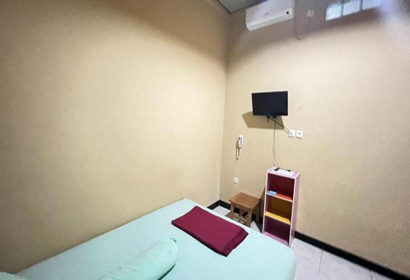 ホテル Oyo 93416 Wisma Alam Syariah