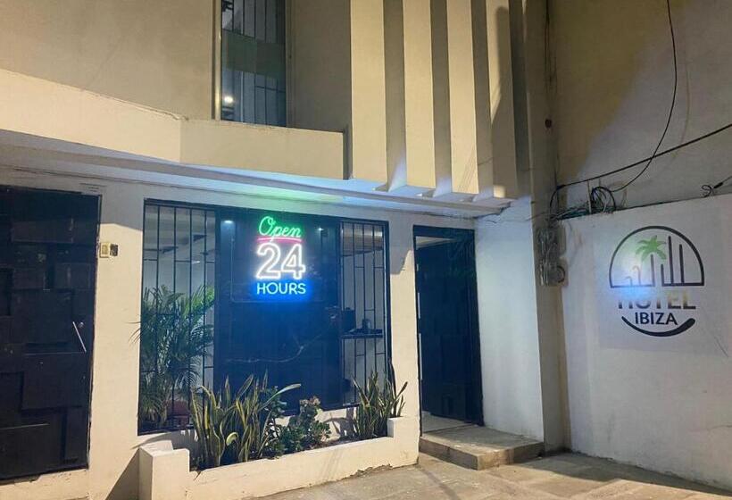 Hotel Trinz Deluxe Valledupar