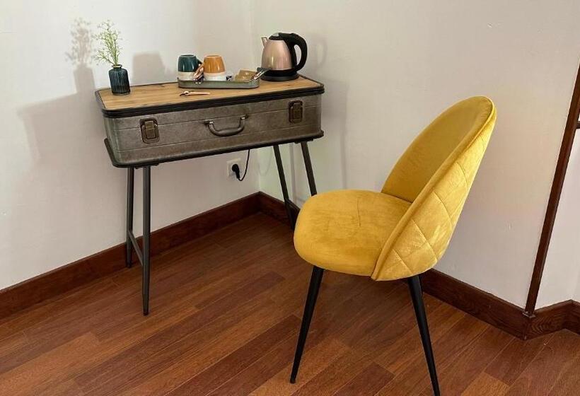 펜션 Chambre Amaryllis Au Domaine De L Aven