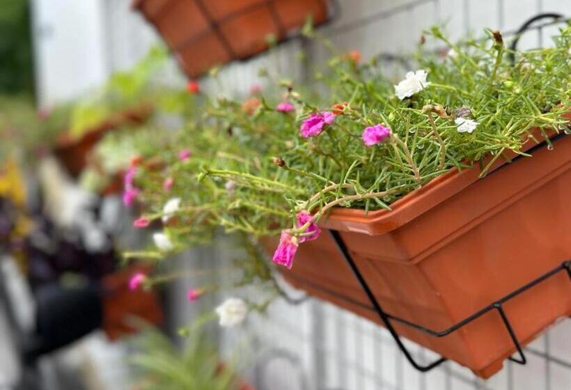 ペンション Chulia Corner