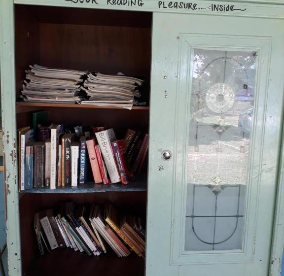 פנסיון Tahan Guest House