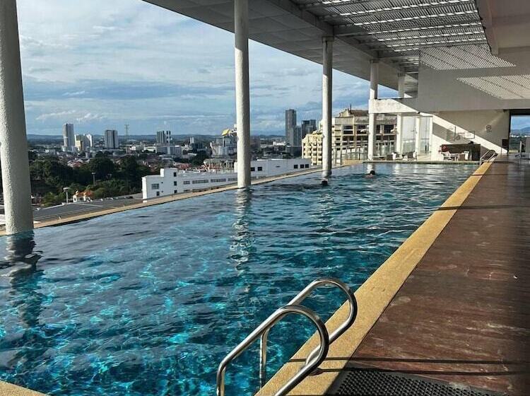 The Straits Melaka By Perfect Host