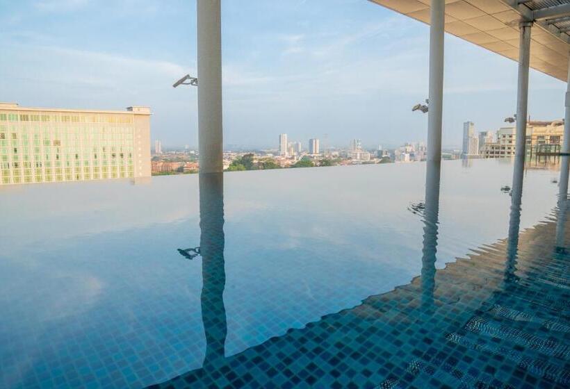 The Straits Melaka By Perfect Host