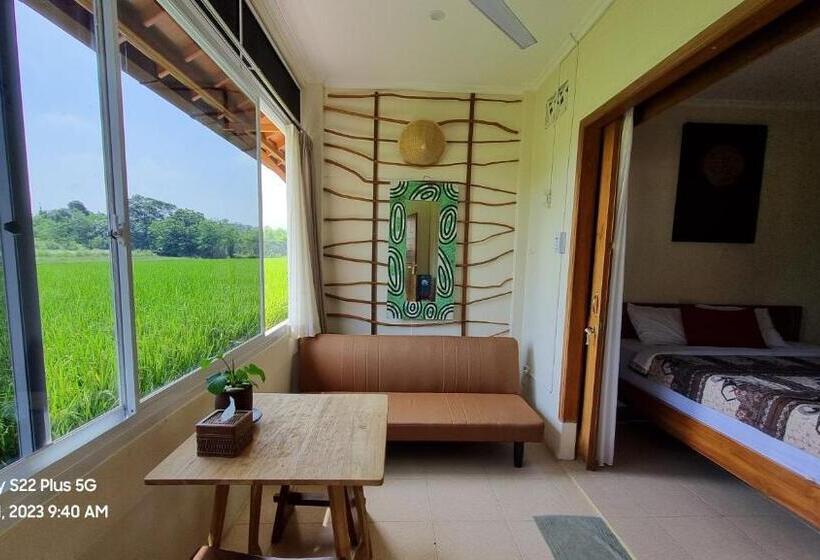 تختخواب و صبحانه Alamanda Family Villas, Pool & Local Tours