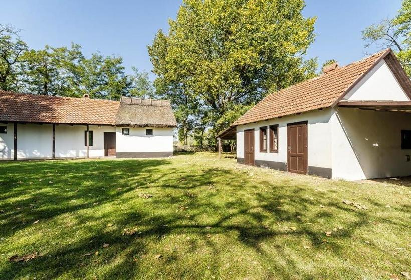 Bed & Breakfast Bugaci üdülőtanyák