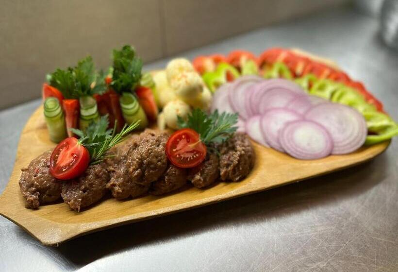 مبيت وإفطار Malom Club Panzió