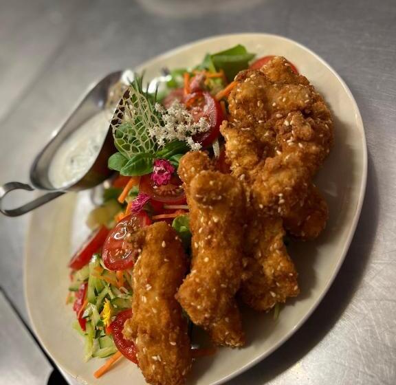 مبيت وإفطار Malom Club Panzió