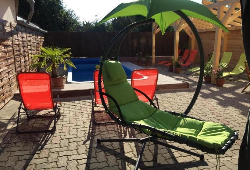 Bed and Breakfast Napház Panzió