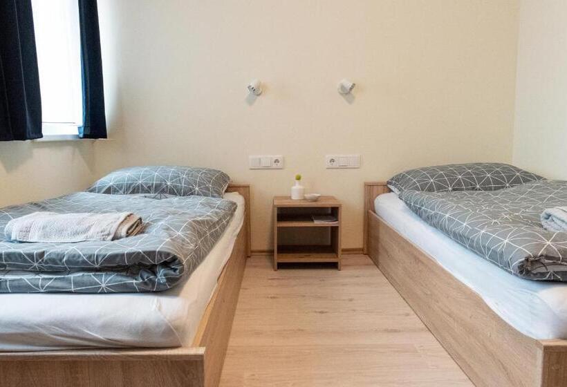 Bed & Breakfast Randevú Panzió