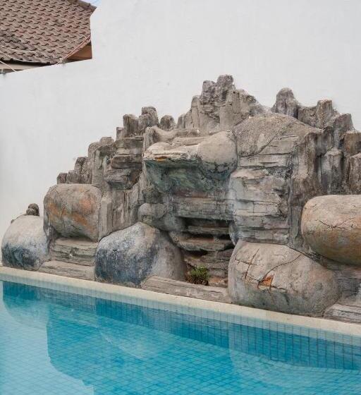 مبيت وإفطار Villa Rika