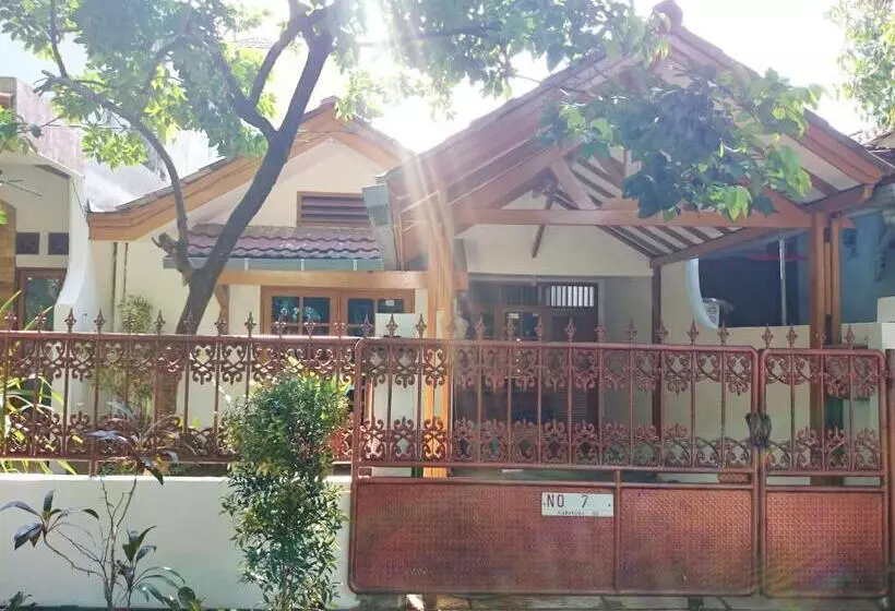 Hostel Bogor