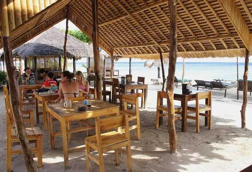 ホテル Balakosa Gili Meno Bungalow