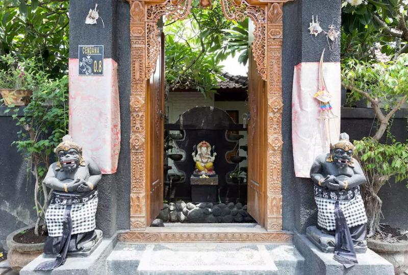 فندق Gusti Homestay Bali